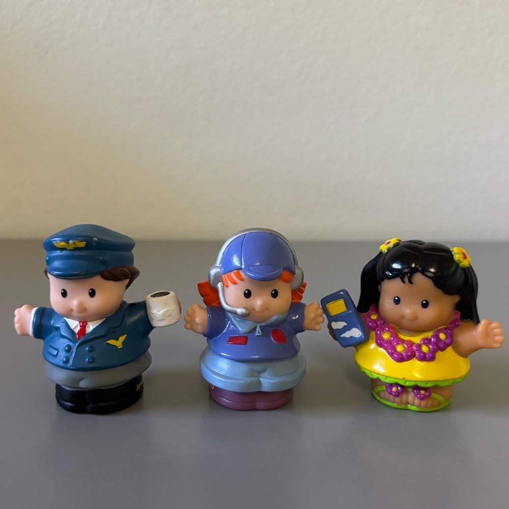 FISHER-PRICE Little People Vintage Travel Figures
